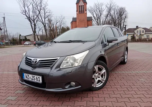 toyota Toyota Avensis cena 26900 przebieg: 199000, rok produkcji 2009 z Biała